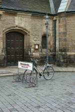 Leipzig W�hrend in Berlin der 20j�hrige Mauerfall gefeiert wird, herrscht auf dem Platz rund um die Nikoleikirche in Leipzig idyllische Ruhe.  
(09.November 2009)