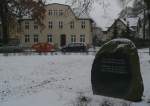 Stadtansichten 'Am 25. Mai 1895 wurde die Kolonie Karlshorst gegr�ndet. Die H�user 3, 7, 8 und 10 der Lehndorffstra�e sind die �ltesten erhaltenen Wohngeb�ude'. 18.12.2009