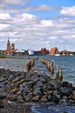 Stralsund Blick auf den Stralsunder Stadthafen vom D�nholm aus, 17.06.2009