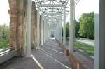 Munchen Der Arkadengang zwischen Staatskanzlei und Residenz im Hofgarten (04/2004)