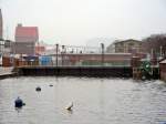 Stralsund mit reichlich Wasser gef�llter Querkanal im Stralsunder Hafen am 21.03.07