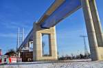Stralsund Teilst�ck der neuen R�genbr�cke vor dem R�gendammbahnhof Stralsund bei sch�nsten Winterwetter, 23.01.2010