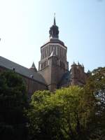 Stralsund Hansestadt Stralsund,
die Marienkirche, imposanter Backsteinbau,
Juli 2006 