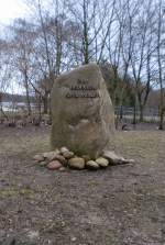 Gedenkstein f�r Karl M�ller, Gesch�ftsf�hrer der Richter & Weichelt KG ...