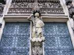 Koln Eine Steinfigur am K�lner Dom, 17. M�rz 2010.