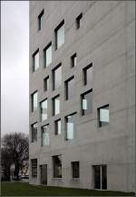 Zollverein-Schule School of Management and Design . Das Erdgescho� ist wohl ...