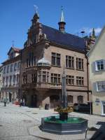 deutschland Me�kirch in Oberschwaben,
das 1899 im Neu-Renaissance-Stil erbaute Rathaus
mit Fassade aus Maulbronner Sandstein,
April 2010