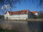 Deutschland Kloster Wald in Oberschwaben,
im 13.Jahrhundert gegr�ndetes Zisterzienserinnenkloster
wurde nach wechselvoller Geschichte 1946 von Benediktinerinnen �bernommen,
angeschlossen ist eine Heimschule,
April 2010