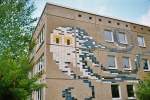 deutschland Tintenfisch(DDR-Verzierung)an einer Kita (2008 abgerissen), Rostock- Schmarl, Kolumbusring