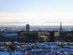 Munchen M�nchen im Januar 2010: Blick vom Alten Peter 
Richtung Alpen; im Vordergrund sind Mariahilfkirche 
und das Europ�ische Patentamt zu sehen.