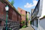 Deutschland Innere Stadtmauer von der alten Zoll-Feste Zons am Rhein - 07.06.2010
Zons geh�rt zur Gemeinde Dormagen.