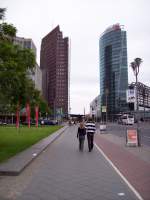 Neuere Architektur und Bauwerke Berlin, Blick vom Leipziger Platz zum Potsdamer Platz (12.06.2010)