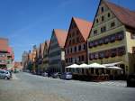 Dinkelsbuhl Dinkelsb�hl in Mittelfranken,
ehemalige Reichsstadt, heute ca.12000 Einwohner,
Martin Lutherstr. mit W�rnitztor,
Juni 2010
