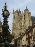 Amiens, Kathedrale Notre Dame. Blick auf die Westfassade von der ...