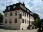 deutschland M�llheim im Markgr�flerland,
dieser Barockbau von 1727 mit Mansardendach und Freitreppe war Sitz der Verwaltung der Herrschaft Badenweilers, heute Touristikb�ro,
Juni 2010