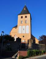 Kirche in Euskirchen-Frauenberg im Abendlicht - 24.07.2010  ...