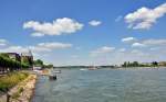 Rheinufer Bonn, Blickrichtung Norden �ber die Kennedybr�cke - 18.07.2010  ...