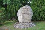 Hannover Denksteinstein bei 31275 Lehrte/Aligse, im Sommer &acute;10. 700 Jahre Aligse 1286-1986.