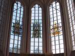 Deutschland Glasfenster am Chor (Ostseite) des (sogen.) Dom St. Peter und Paul zu Bardowick; 24.08.2010
