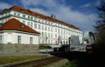 CAMPUS KREMS an der Donau; ehemaliges Hauptgeb�ude der Tabakfabrik,heute Universit�t ...