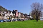 Rheinuferpromenade in Leutesdorf mit ...  Rolf Reinhardt 01.05.2011