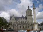 Beaufort en Vallee, Kirche ...  Peter Reiser 16.05.2011