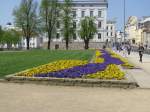 Schwerin [MV]; Blumenarrangement am ...  Manfred Hellmann 14.07.2011