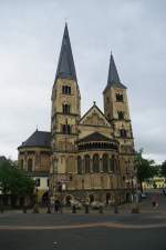 Bonn, M�nster St. Kassius ...  Peter Reiser 06.08.2011