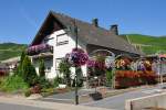  Blumenhaus  in Dernau an ...  Rolf Reinhardt 07.09.2011