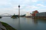 D�sseldorf: Medienhafen und Fernsehturm ...  Michael Gottlieb 30.09.2011