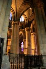 In der Kathedrale Notre-Dame ...  Andr� Breutel 18.11.2011
