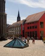 Konstanz, M�nsterplatz: die Glaspyramide ...  Joachim Kohler 28.11.2011