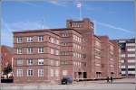 Das markante Backstein-Geb�ude der ...  Helmut Seger 10.06.2007