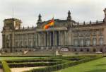 historische Architektur und Bauwerke Berlin  Sommer 1993: Reichstagsgeb�ude noch ohne Kuppel (vor dem Umbau)