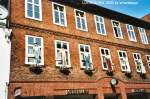Luneburg L�neburg 2003, Backsteinhaus mit Fensterdekoration