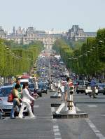 paris Avenue de Champs Elys�es 03-05-2008.