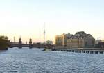 Die Spree in Berlin, Blick �ber die Oberbaumbr�cke zum Fernsehturm, ...
