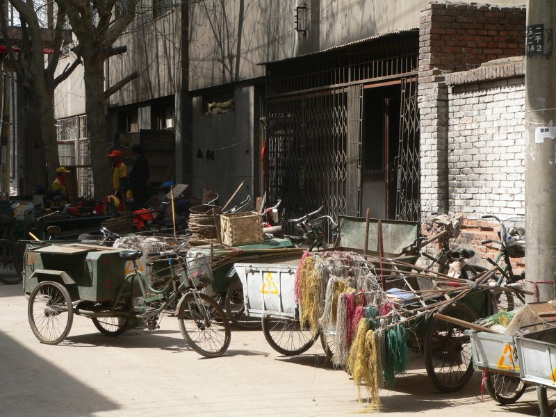 Buntes Leben in Xi an. April 2006 