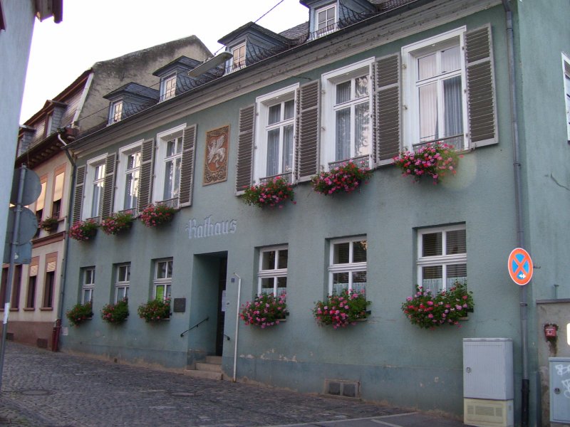 Zu sehen ist das Rathaus in der Marktstrae in Erbach. 19.07.2007