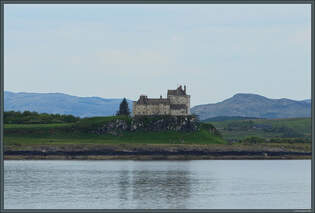 An der Ostkste der Insel Mull steht die aus dem 13.