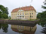 Wachau, Barockschloss, erbaut von 1730 bis 1741 durch Magdalena Sophie Grfin von Schnfeld (10.06.2025)
