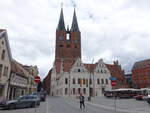 Stendal, Rathaus und St.