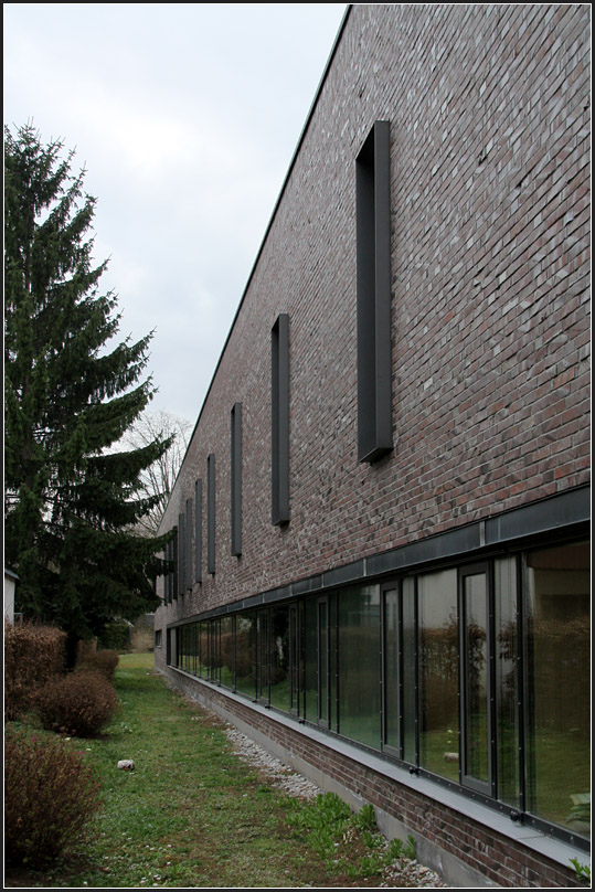 . Musikschule Fellbach: Blick auf die Sdfassade. 14.03.2011 (Matthias)