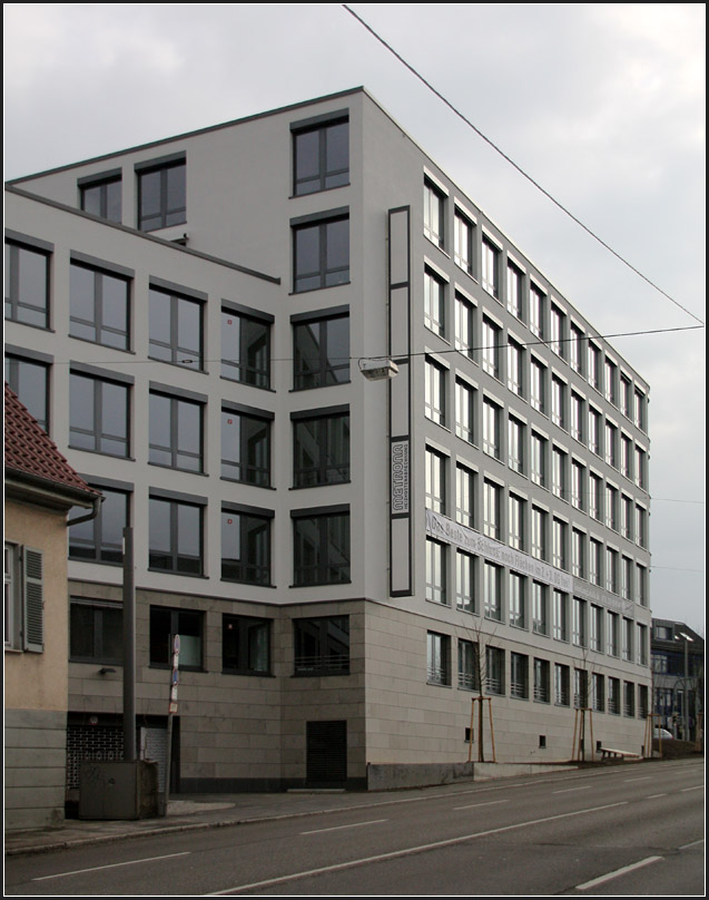 . Neubau eine Brohauses in Stuttgart-Degerloch: Eigentlich eine schne, unaufgeregte stdtische Architektur. 19.03.2011 (Matthias)