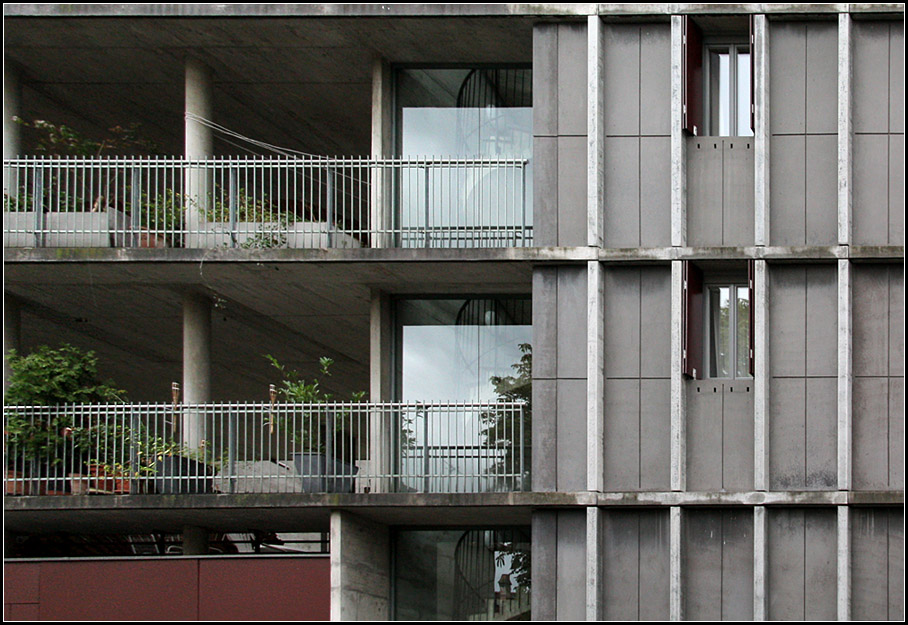 . Wohn- und Bürohaus Switter, Basel. Architekten: Herzog & de Meuron, Fertigstellung: 1998. 28.08.2010 (Matthias)