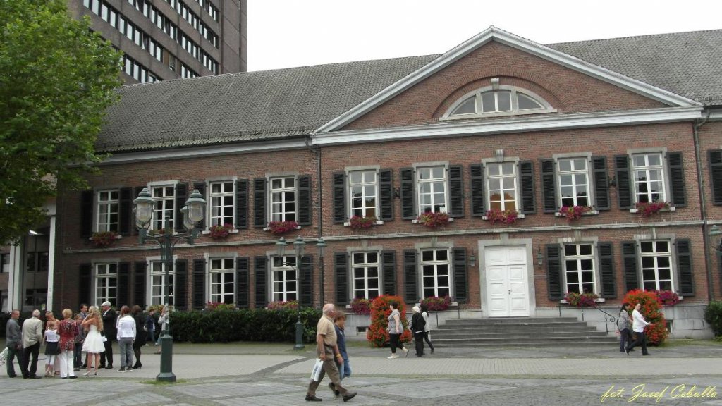 05.06.2012, Stolberg (Rheinland) - Kaiserplatz (Standesamt)