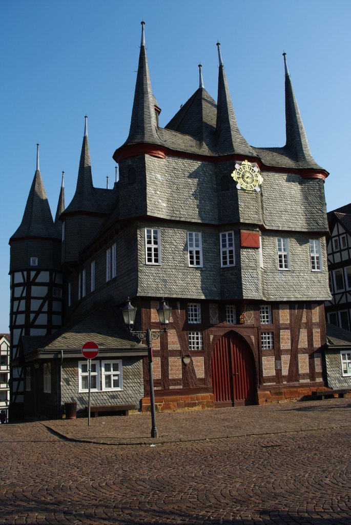 10 trmiges Rathaus von Frankenberg, erbaut 1509 (13.04.2009)