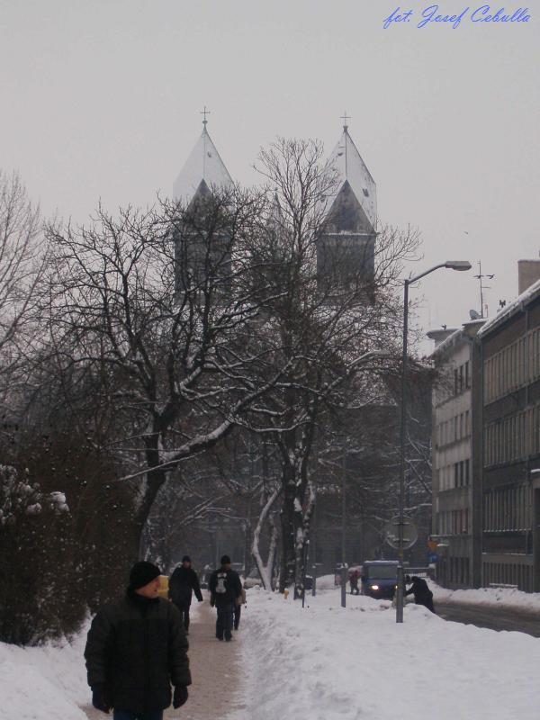 18.01.2006, Bytom - ul. Zeromskiego i Kościł św. Jacka 