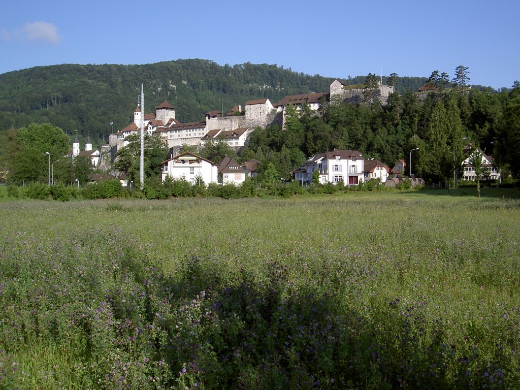 Aarburg, Festung und Ref. Kirche, erbaut 1659 bis 1673 durch die Stadt Bern 
(22.07.2012)