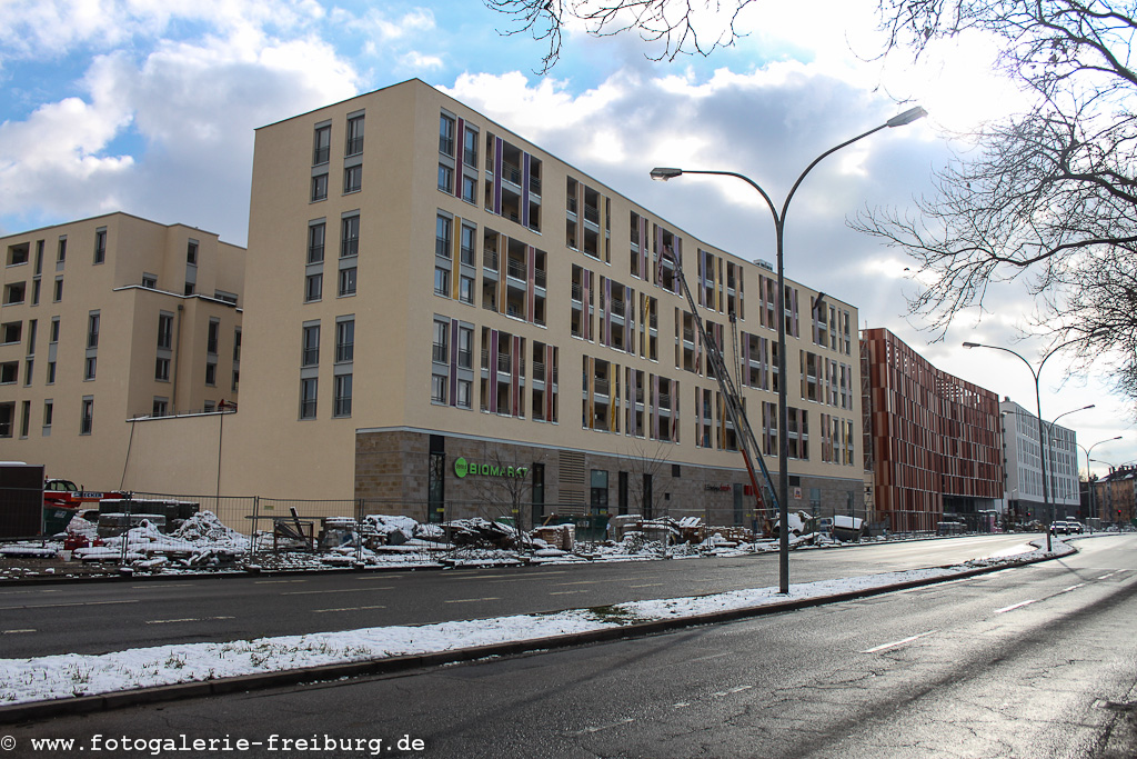 Am 09.02.2013 in Freiburg im Breisgau an der Berliner Allee ist das Einkaufszentrum fertig gestellt.